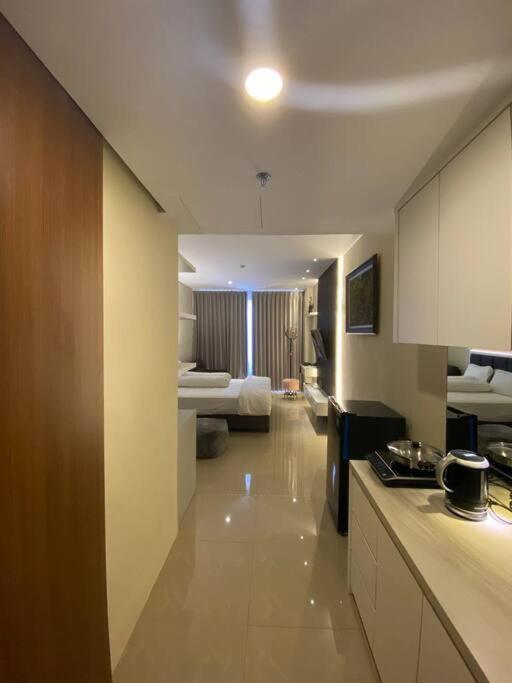 Nagoya Thamrin Apartment High Floor With View Buitenkant foto