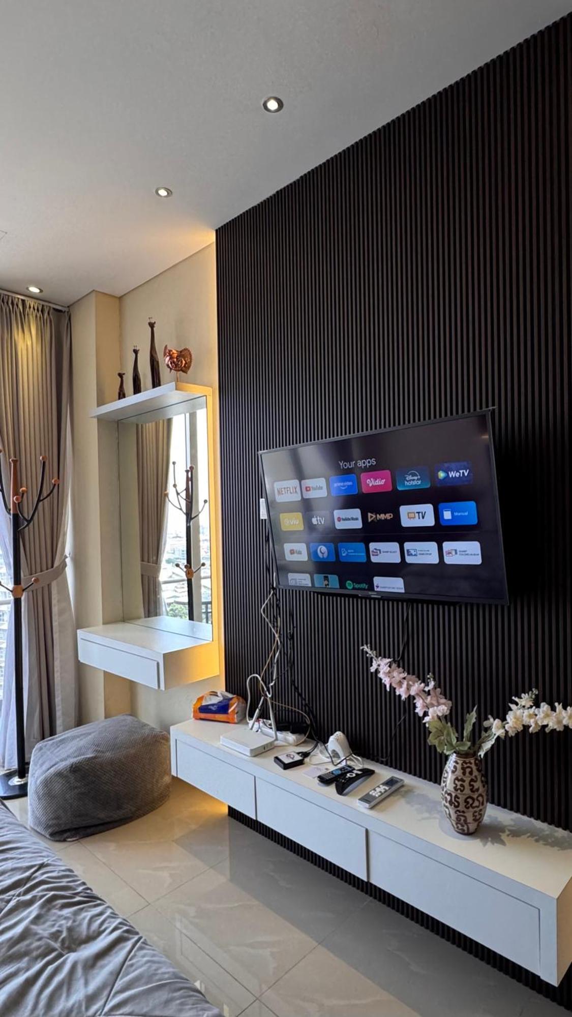 Nagoya Thamrin Apartment High Floor With View Buitenkant foto