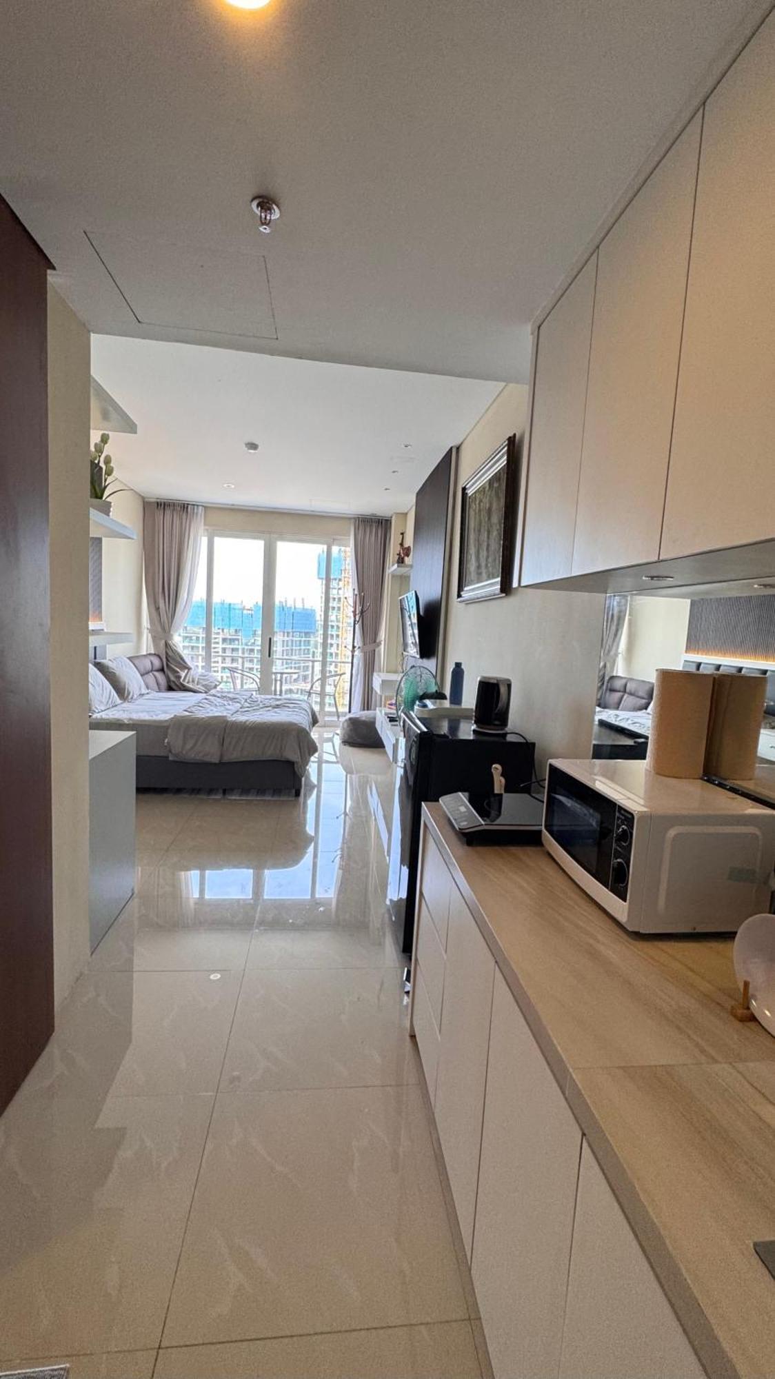 Nagoya Thamrin Apartment High Floor With View Buitenkant foto