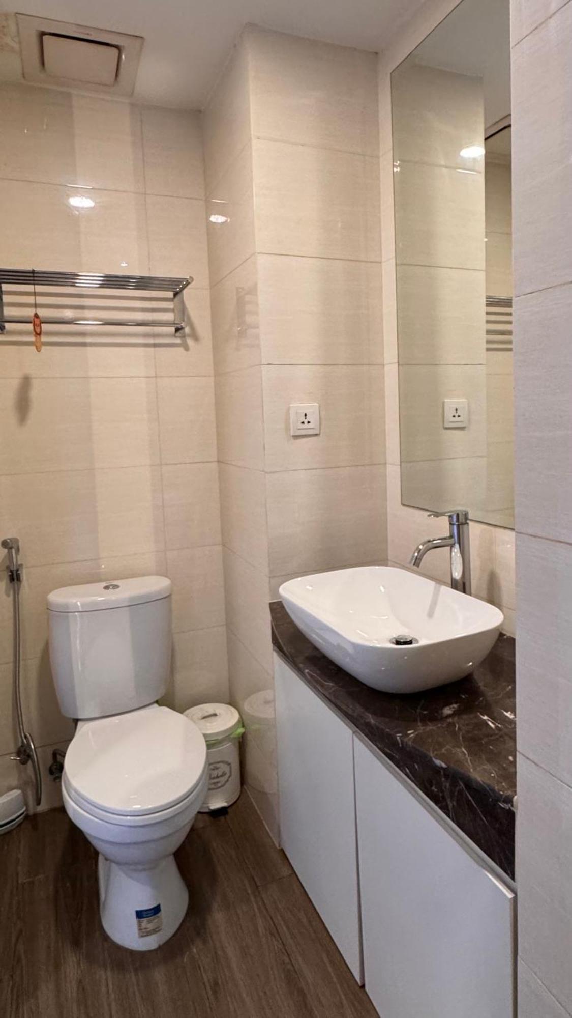 Nagoya Thamrin Apartment High Floor With View Buitenkant foto